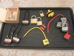 File:LSITS locks & keys.JPG