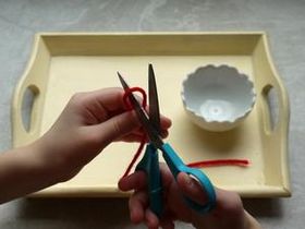 Cutting Yarn 7.JPG
