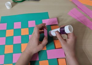 Weaving Paper 10.jpg